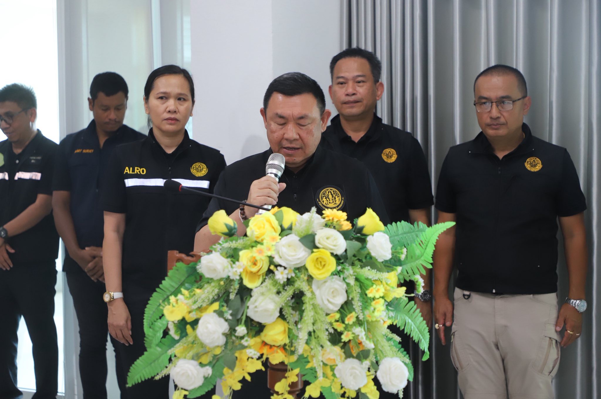 title - รมช.เกษตรฯ มอบโฉนดเพื่อการเกษตร โฉนดต้นไม้ ยกระดับที่ดินทำกินในกระบี่ หนุนเกษตรกรเข้าถึงแหล่งทุน